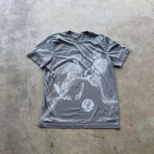 Puma Skeleton Soccer y2k tee Mens size L Grey